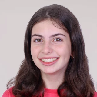 Spațieri Dentare Corectate Ortodontic